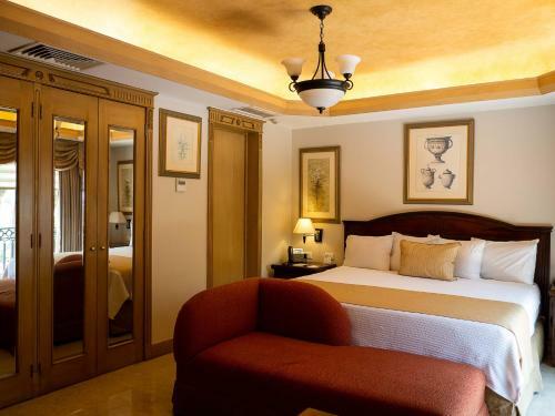Hotel Hacienda Real