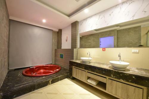 W3 Motel
