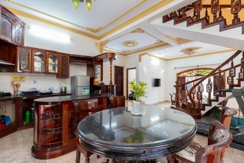Villa H? B?i Phan Chu Trinh B�i Sau