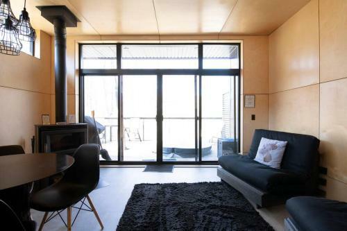 Cabin Sutton 252 - En Harmonie Avec La Nature!