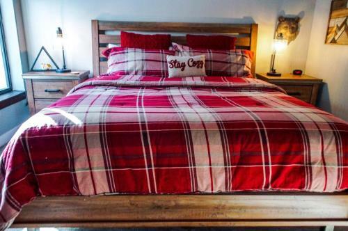 Apartamento #405 - Walk To Ski Mountain View Condo