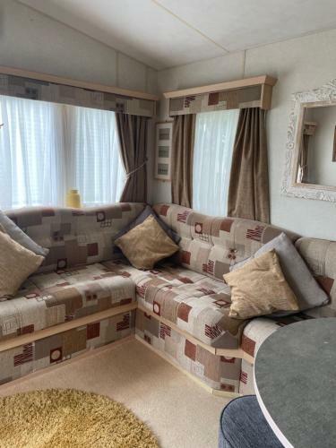 Konies Caravan Rental