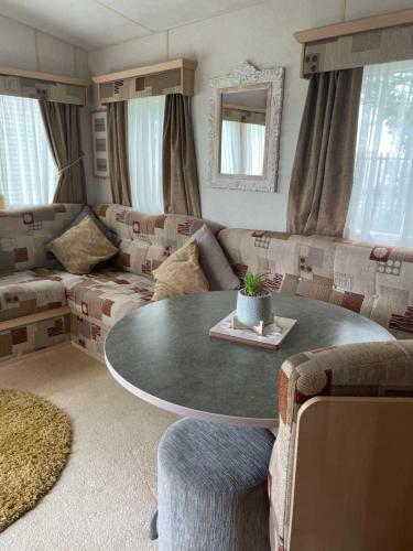 Konies Caravan Rental