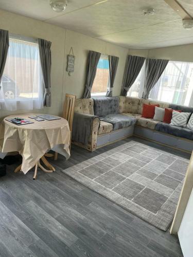Caravan For Rent Chapel St Leonard?s