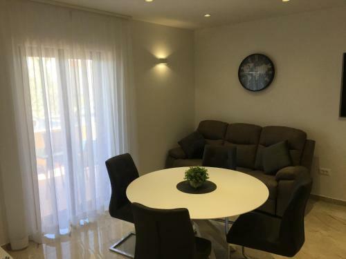Apartment Lara Privlaka