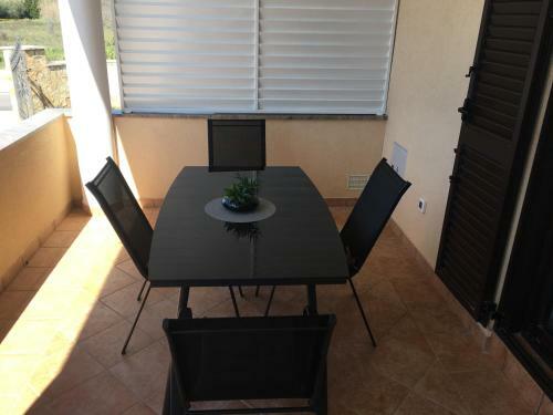 Apartment Lara Privlaka