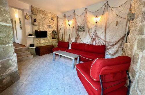 Apartments Toni - Slano