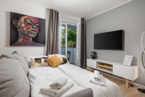 Modern Apartment Di Pi�