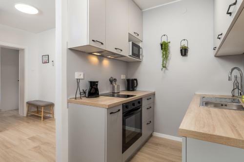 Modern Apartment Di Pi�
