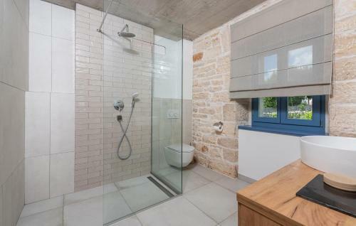 Villa Pi With Heated Pool