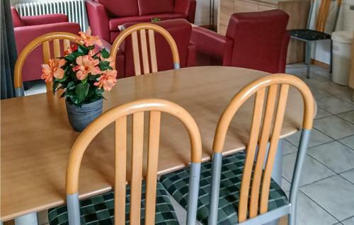 Awesome Home In Simpelveld With Wifi And 1 Bedrooms