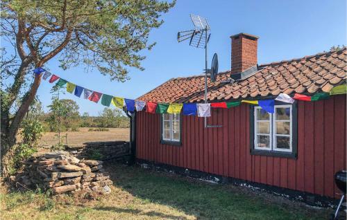 Beautiful Home In M�rbyl�nga With 3 Bedrooms
