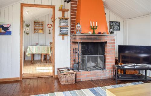 Beautiful Home In M�rbyl�nga With 3 Bedrooms