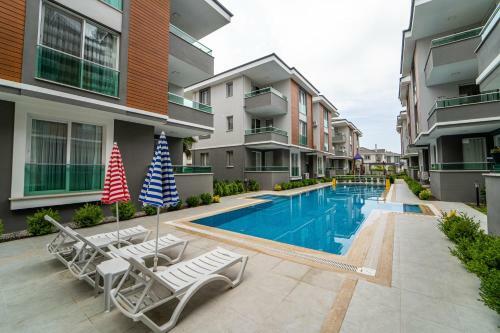 Apartamento Comfortable Flat With Shared Pool Backyard And A Refreshing Balcony In Dalaman