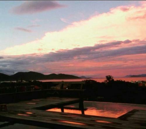 Villa Casa Spa Com Piscina de Borda Infinita