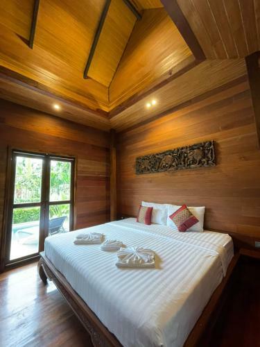 Wooden Private Pool Villa - By Prosper Hospitality