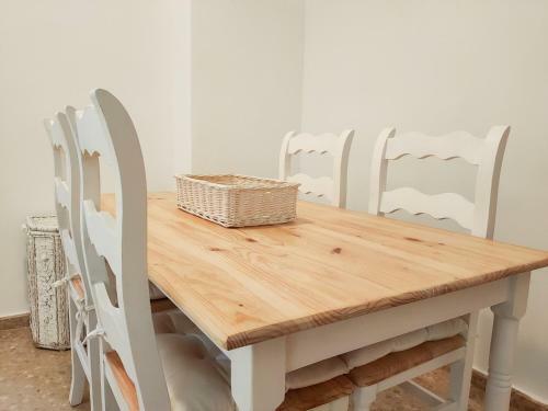 Practico Apartamento Con Piscina En Residencial Brezo Canet