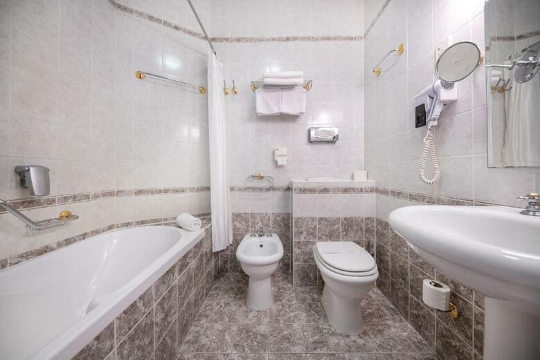 Kast�lyhotel Sasv�r Resort