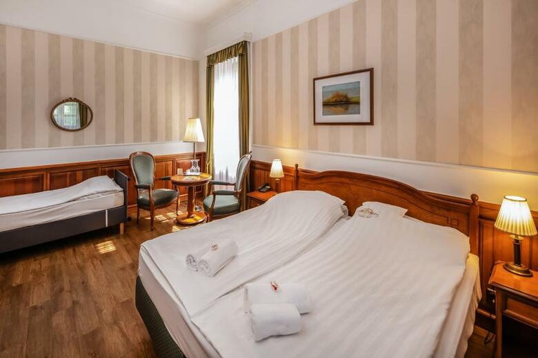 Kast�lyhotel Sasv�r Resort
