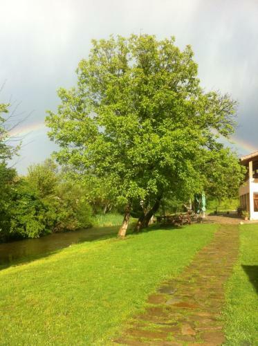 Perper?shka River Villas