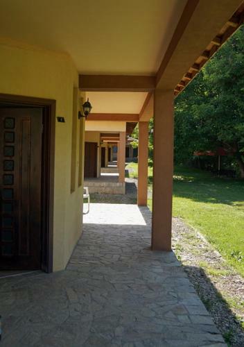 Perper?shka River Villas