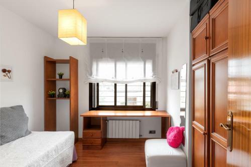 Agradable Casa Con Piscina A 5�del Mar