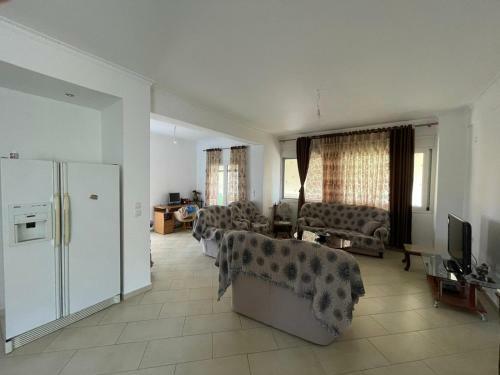 Apartamento Dionysis Mehmeti