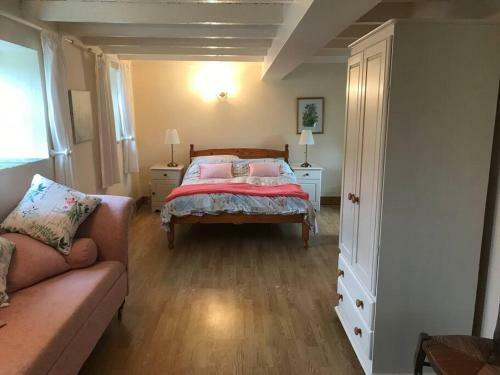 Ancaire Cottage Kilbronogue. Schull