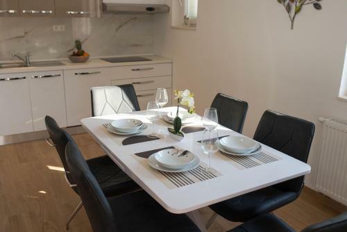 Apartmani Vila Lavanda I