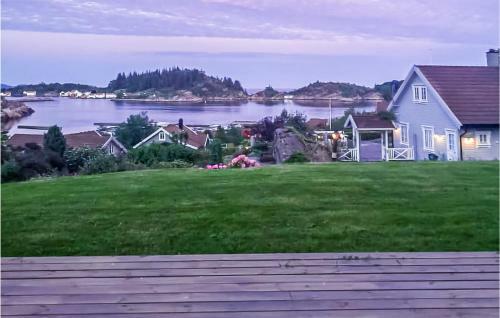Holiday Home Spangereid Lussevika III