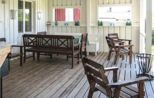 Four-bedroom Holiday Home In Nordmarkshyttan