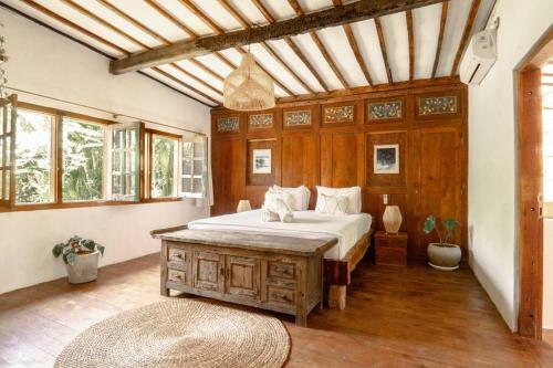 Unique Villa In Canggu With Big Garden And Pool