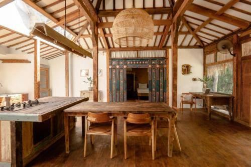 Unique Villa In Canggu With Big Garden And Pool