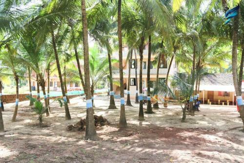 Hotel Tarkarli AC Lodging
