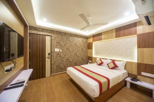 Bed & Breakfast Rich Inn Studios And Suites