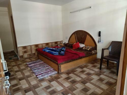 Hotel Marley's Hut