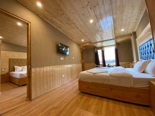 2 Bhk Mud Apartment