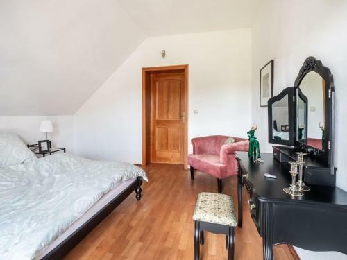 Pleasant Holiday Home In Mimbach With Private Garden