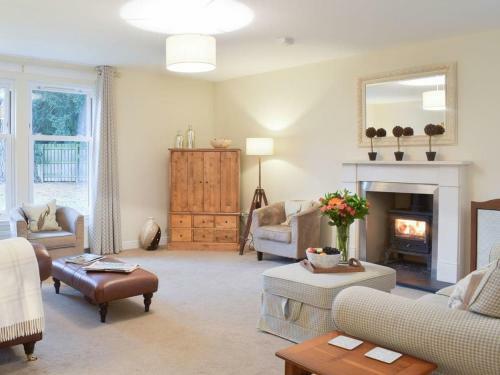 Mulberry Lodge At Carberry Tower Estate