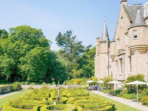 Mulberry Lodge At Carberry Tower Estate