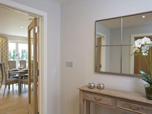 3 The Drive, Hillfield
