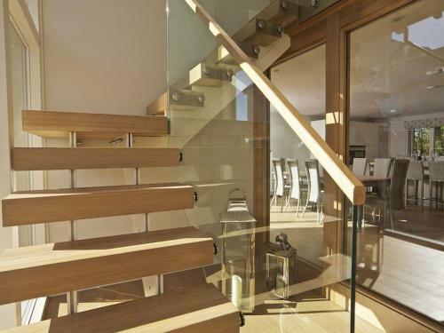 3 The Drive, Hillfield