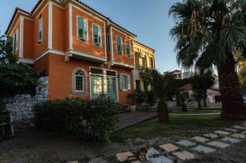 3br Venetian-style Villa In Mytilene City Centre