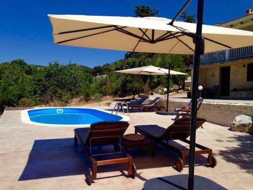 Villa Oros Residence
