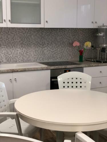 Aquarelle Apartment