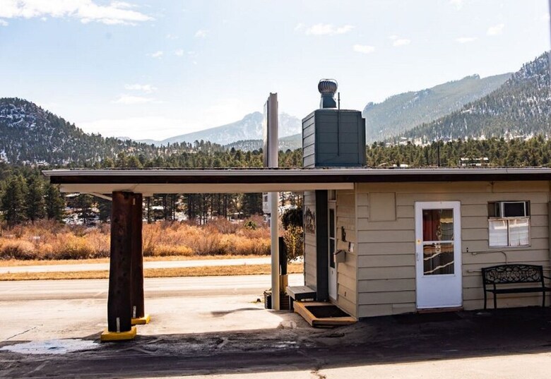 Motel Alpine Trail Ridge Inn