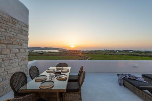 Sersi Paros Villas & Suites
