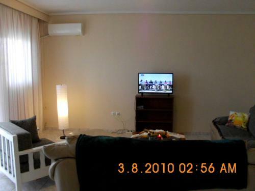 Apartment By The Beach With Amazing Sea View