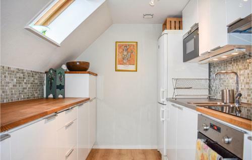 Awesome Apartment In Simrishamn W/ Wifi And 2 Bedrooms