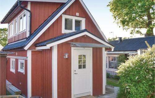 Two-bedroom Holiday Home In Solvesborg